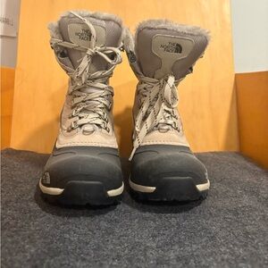 The North Face Women's Beige and Black Winter Boots